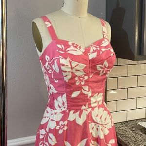 Very Cute Comfy Pink Kimo’s Polynesian Shop 100% Cotton Hawaiian Dress size 14